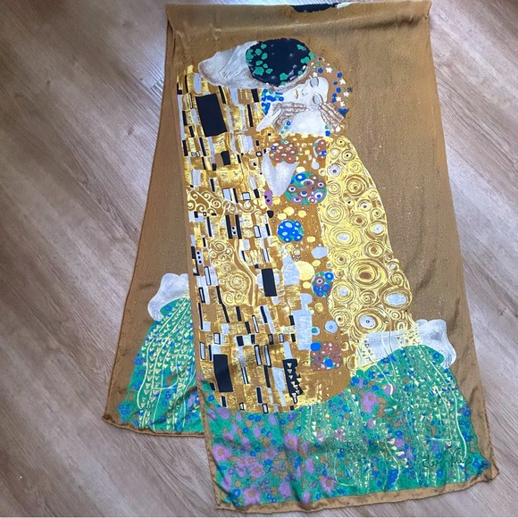 The Kiss 💋 Scarf Gustav Klimt painting - Picture 2 of 6